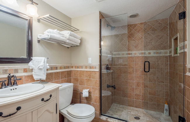 Great 6BR for All Ages/Heated Pool 5 Min to Beach by RedAwning - Foto 33