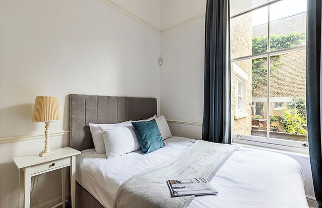 Bright Home Near Little Venice - Photo 10