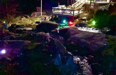 Windows Over Waterfalls - Foto 6