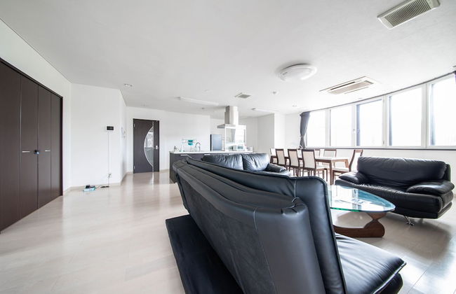 ROADSIDE HOUSE - Photo 15