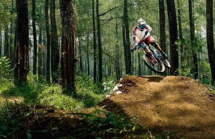 Snowshoe Ski-in & Ski-out at Silvercreek Resort - Family friendly, jacuzzi, hot tub, mountain views - Foto 17