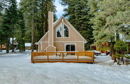 Beautiful Homewood Retreat with Deck and Grill - Foto 34