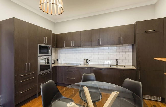 The Stuart St Terraced House - Photo 11