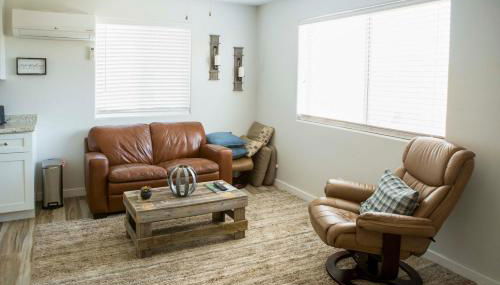 Poolside Relaxation Couples Retreat in Peoria! - Foto 5