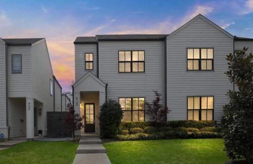 Modern 3BR in Bishop Arts - Walk to Shops & Dining Duplex - Foto 1