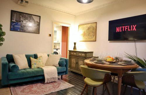 Modern 2BR near Tower Bridge WiFi & Self Check-in - Foto 8