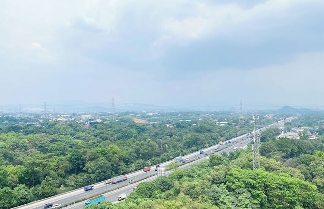 Restful 2BR at Podomoro Golf View Apartment - Photo 24