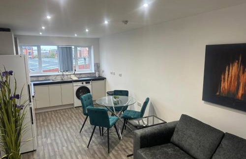 Comfy 2-Bed Near Nottingham & Derby, Free Parking! - Foto 2