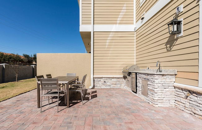 5 BR 6 BA Villa 5min Disneyworld 2169ft BBQ - Foto 16