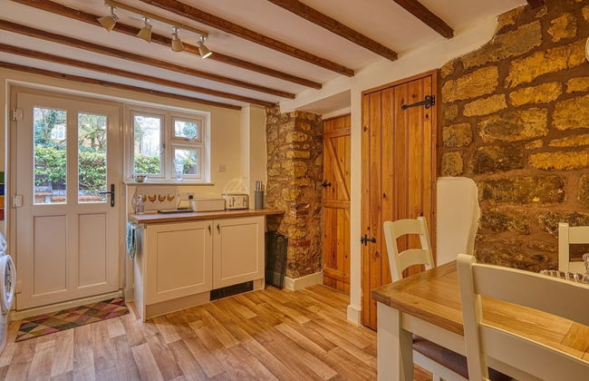 Fab 2 Bed Cotswolds Cottage With Private Courtyard - Foto 7
