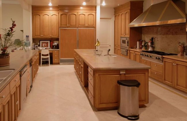 The Stradella Court Mansion - Photo 13