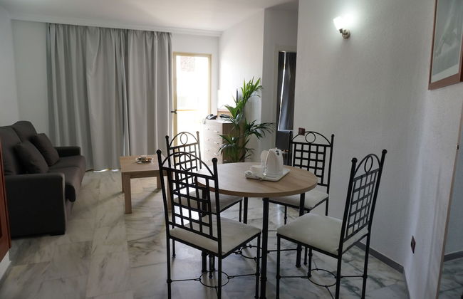 Apartamentos Pirámides - Photo 34