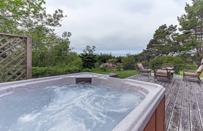 Seaclusion - Close to Trails - Hot Tub - Foto 33