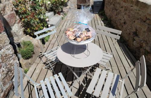 Chez Adèle, au pied de l'Abbaye - Foto 4