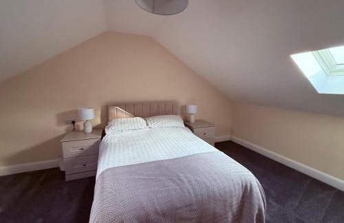 Four Bedroom House With Private Pool - Stunning countryside location with parking close to Chester City Centre - Photo 30