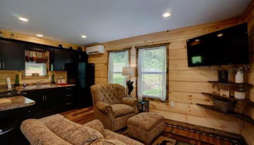 Dragon's Nest Cabin with Mountain Views - Foto 4