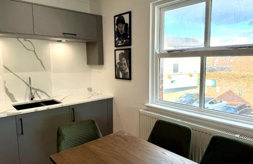 3 bed flat in Holmes Chapel Harry Styles village - Foto 6