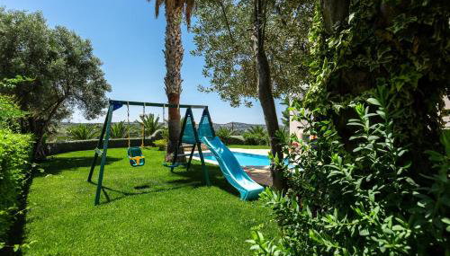 Villa Kardasis - Foto 5, Garden, Garden view