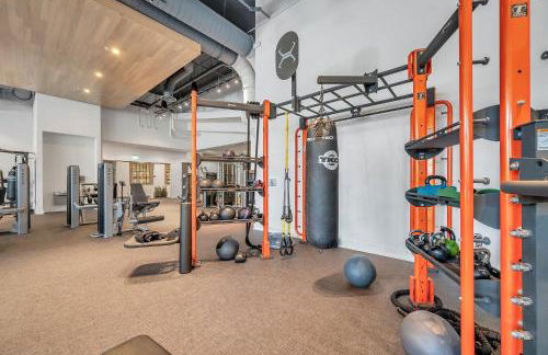 Luxury 1 BR with DEN Downtown Tampa Apt - City Views, Rooftop Pool, Workspace - Foto 35