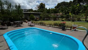 Casa em Reserva Ambiental com Piscina Privativa - Foto 1