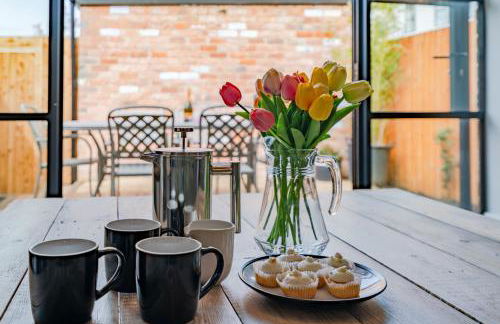 Norton Coach House - Photo 11