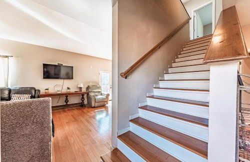 Huge Cozy Home with Many Bedrooms in Ivywild - Foto 64