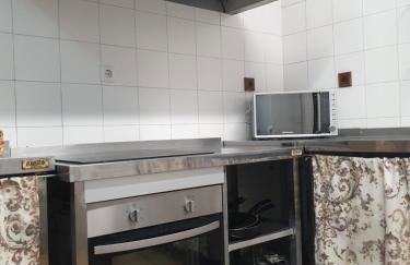 CASA TURÍSTICA Villa Carmen, CON AMPLIO JARDIN QUE INCLUYE BARBACOA, 2 PORCHES, PARKING PRIVADO Y PISCINA - Foto 19