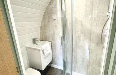 Rowan Hobbit Pod at Cowbridge Cabins - Foto 5