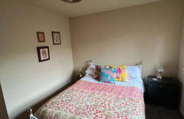 The Shambles by Spires justn3 miles from Birches Valley visitors centre home to MTB trails Follow the Dog and the Monkey Trail - Foto 13