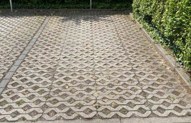 RR - Cozy Apartment - Parking - Kitchen - WIFI - Foto 16