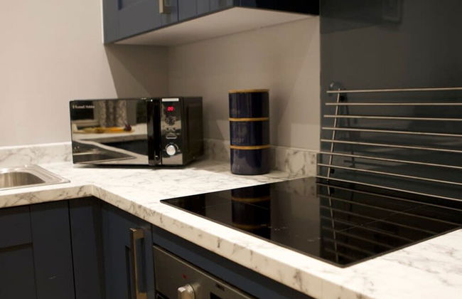 Romance On The Rows - Hot Tub City Centre - Photo 16