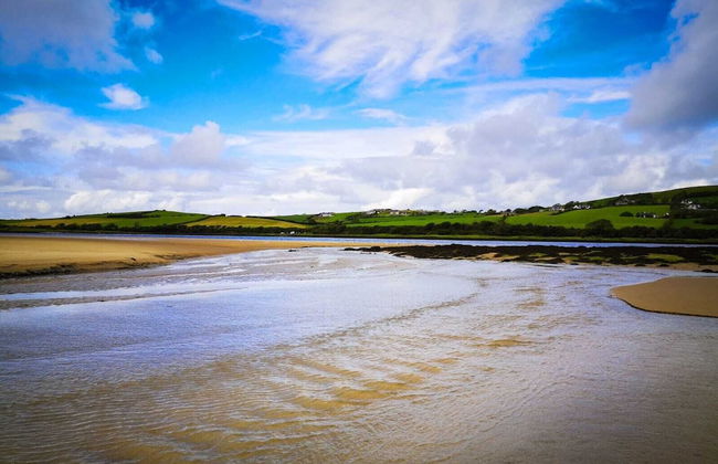 The Snuggly Sheep Shepherd Hut Campview Farm Stay - Foto 26