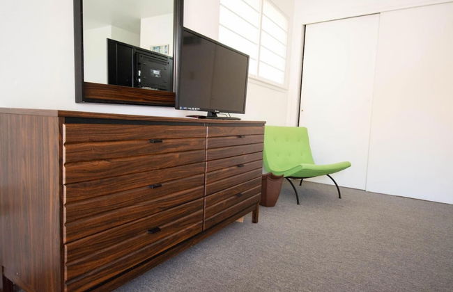 Retro Turtle Reef Condo 1 Block From Beach w Pool - Foto 10