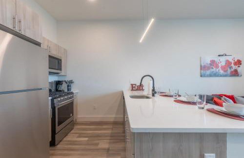 Stylish Apt FREE Parking Near NYC & Airport - Foto 20