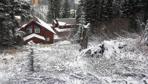 Spacious Sandpoint Chalet with Hot Tub Views - Foto 4