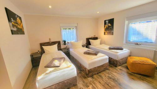 CJS Apartments - Chill or Drive am Nürburgring, new Box Spring Beds, new furniture, WLan, Spacious Rooms, Quiet Location - Foto 5