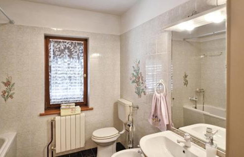 Stunning Home In Labin With Wifi - Photo 23