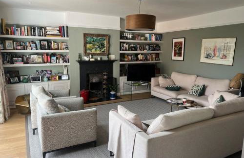 Lovely, large, light apartment - Foto 1