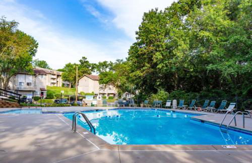 Cozy, modern apartment with bright interiors - Photo 20