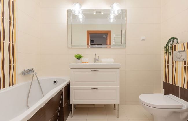 Fort Bema Apartment by Renters - Foto 42