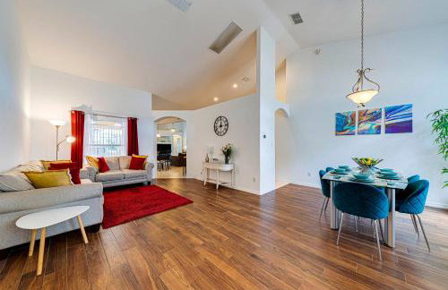 514 - Make Yourself at Home on our Private Pool Deck with Spa - Photo 28