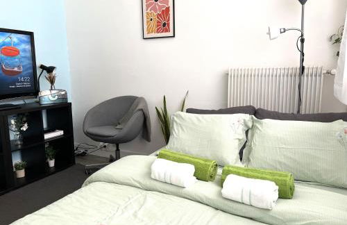 Cosy et lumineux face Seine river - 20 min Paris - Foto 27