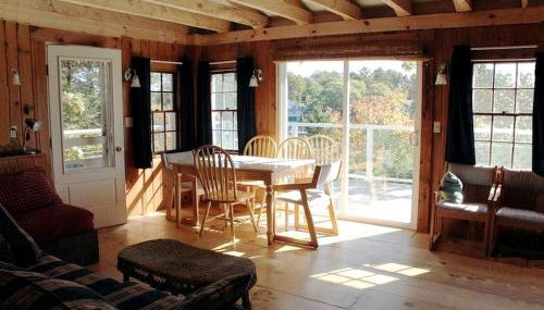 Pet Friendly Cottage with Stunning Views in Boothbay Harbor, Maine - Foto 2