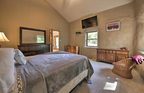 Peaceful Custom Carbondale Home with Deck, Near SIU! - Foto 11