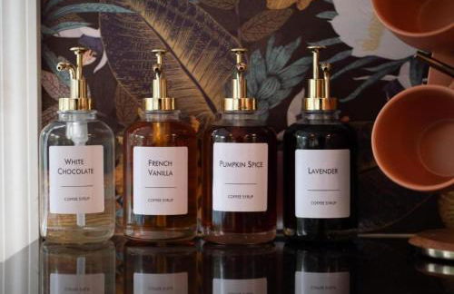 4 Bedroom Pool and Hot Tub Home Near Cleveland - Foto 19