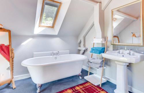 Birchover Chapel - Foto 2