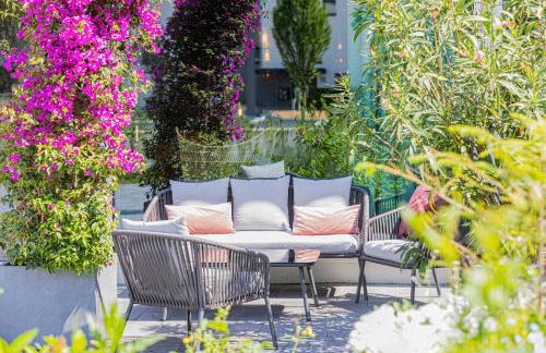 Black F House - Serviced Apartments - Foto 44