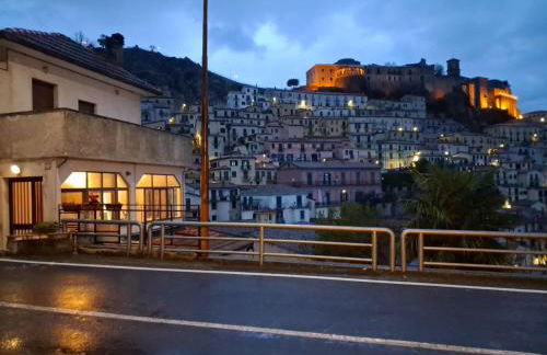 Giardino San Gerardo Maiella vista Castello e con parcheggio interno privato - Foto 3