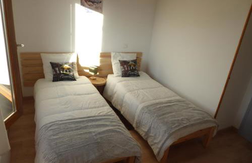 le chalet Cerdan - classé 3 étoiles - 5 personnes - 2 chambres- parking -garage-jardin-WIFI-rénové en 2023 - Foto 17