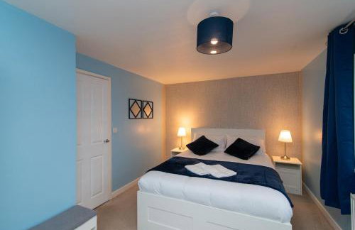 Large 4BDR House By Hyped Properties Short Term Rental Agency With Free Parking & Long Stays Shirebrook - Foto 35